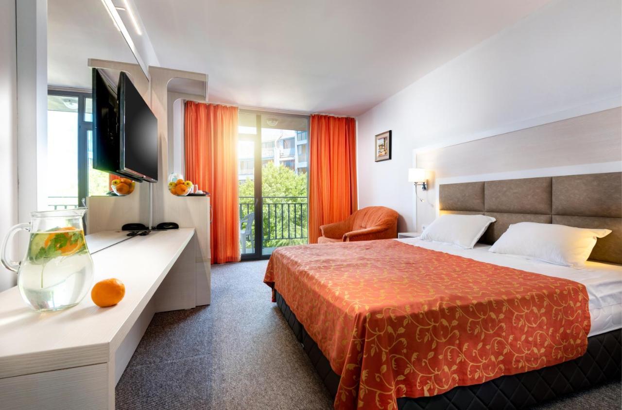 Pasha Apartments Pantai Sunny Bagian luar foto